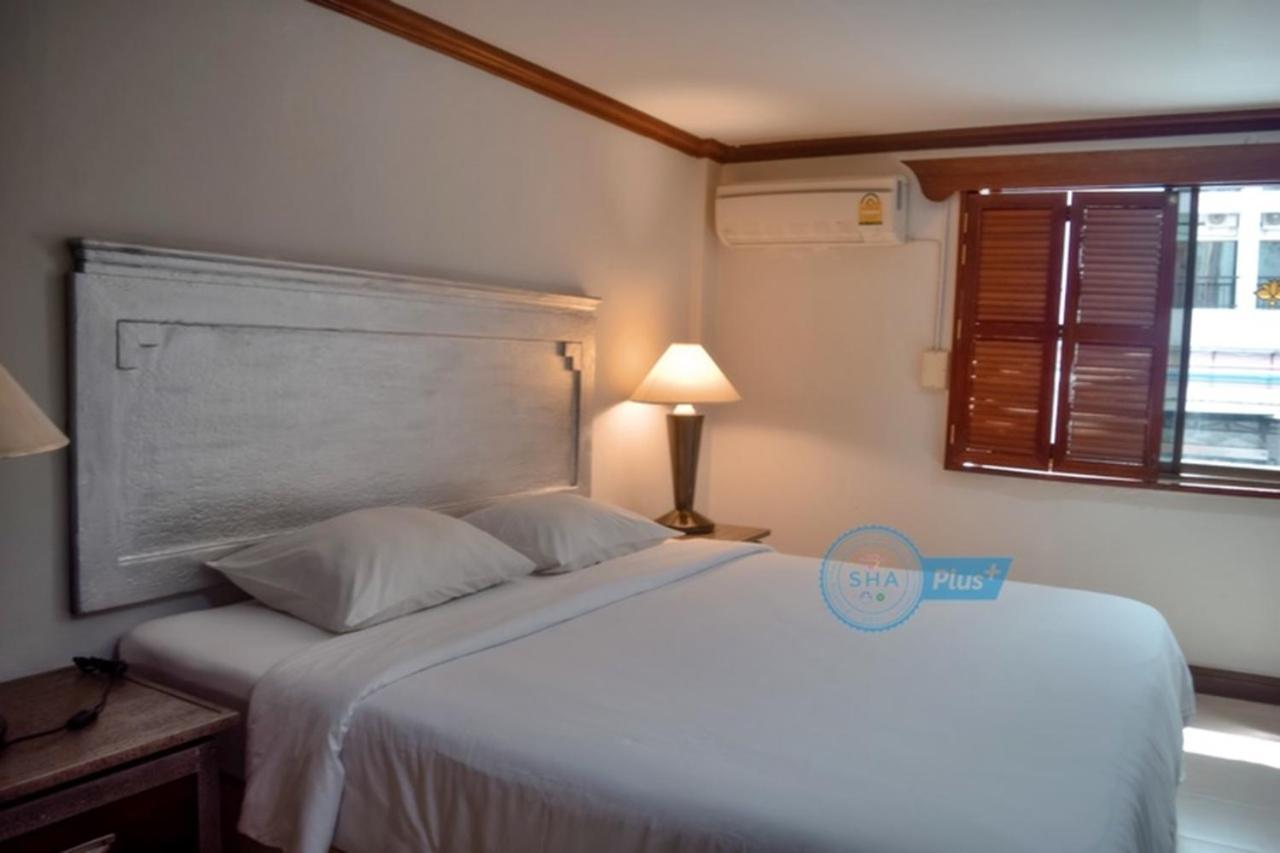 Hotel Le Tanjong House Patong Exterior foto