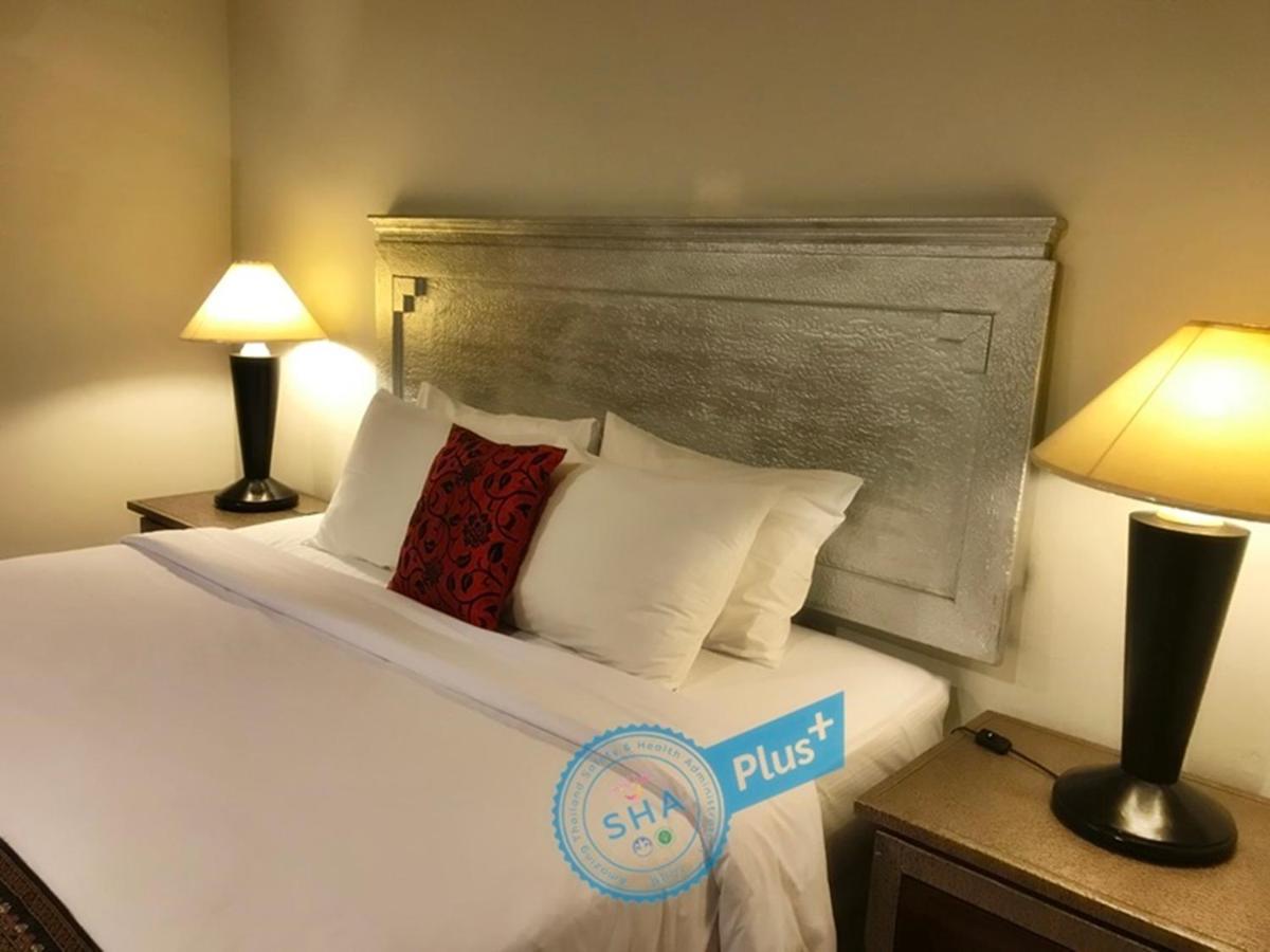 Hotel Le Tanjong House Patong Exterior foto