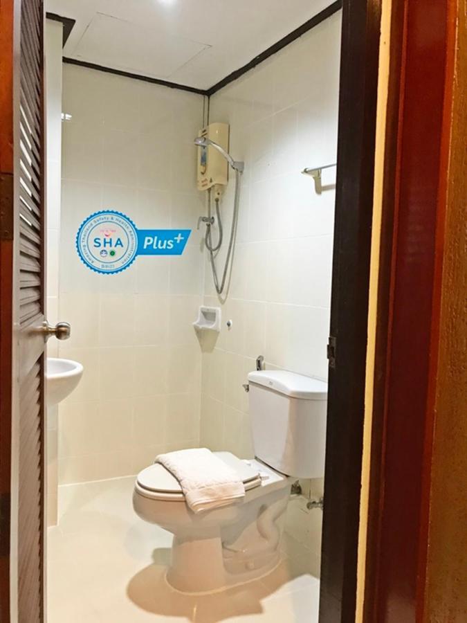 Hotel Le Tanjong House Patong Exterior foto