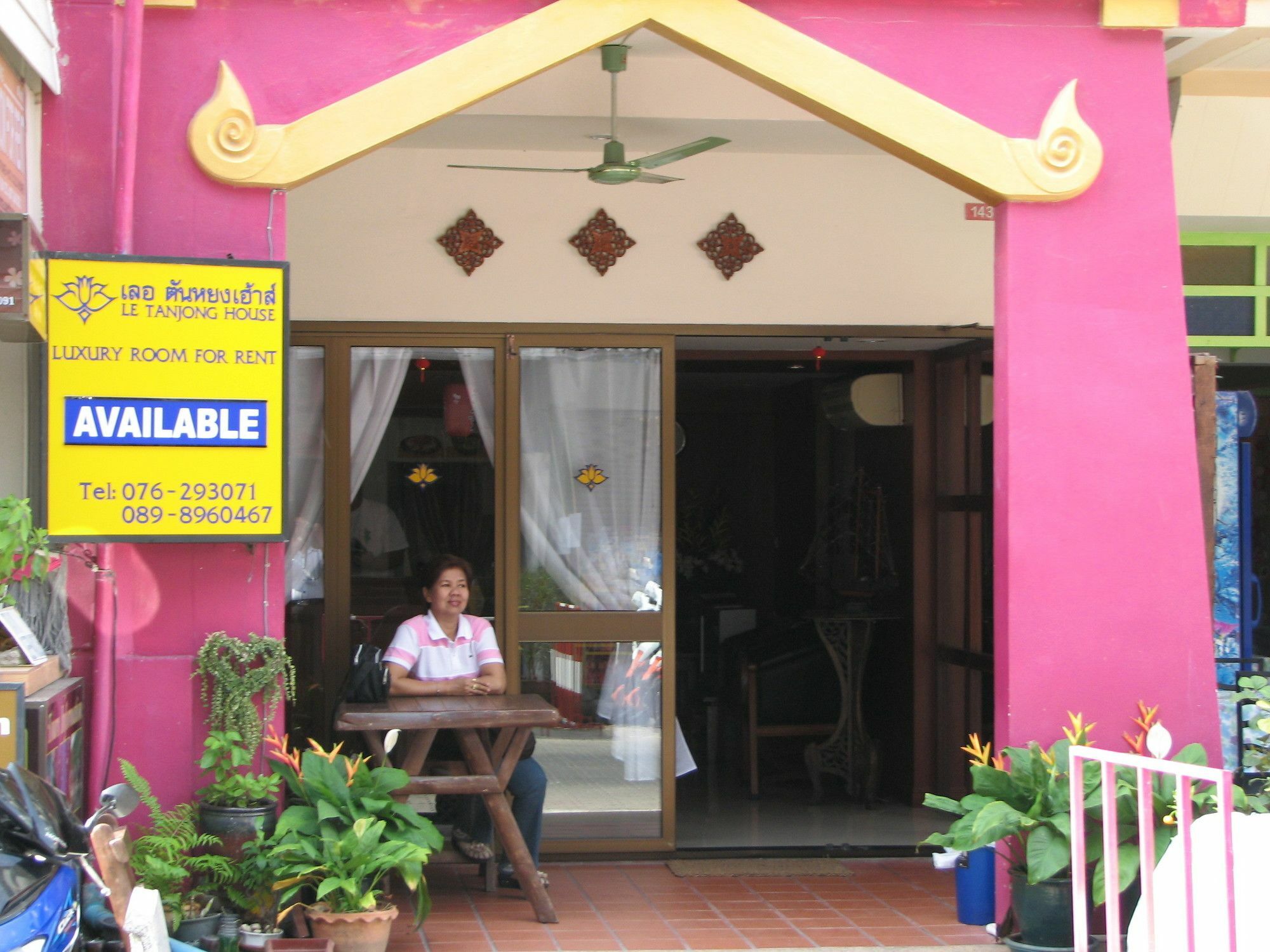 Hotel Le Tanjong House Patong Exterior foto